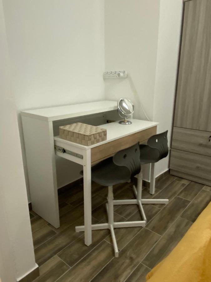 Boho-Chic One Bedroom Flat In Engomi Exteriör bild